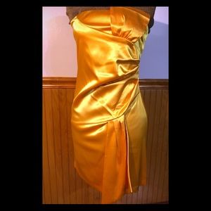 Amazing Charlotte Russe ☀️ yellow dress!